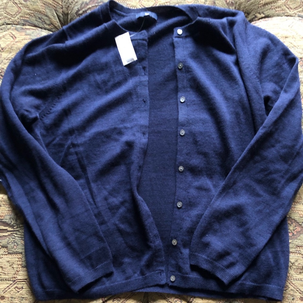 GAP Navy Cardigan Sweater NWT Size XL Wool Blend